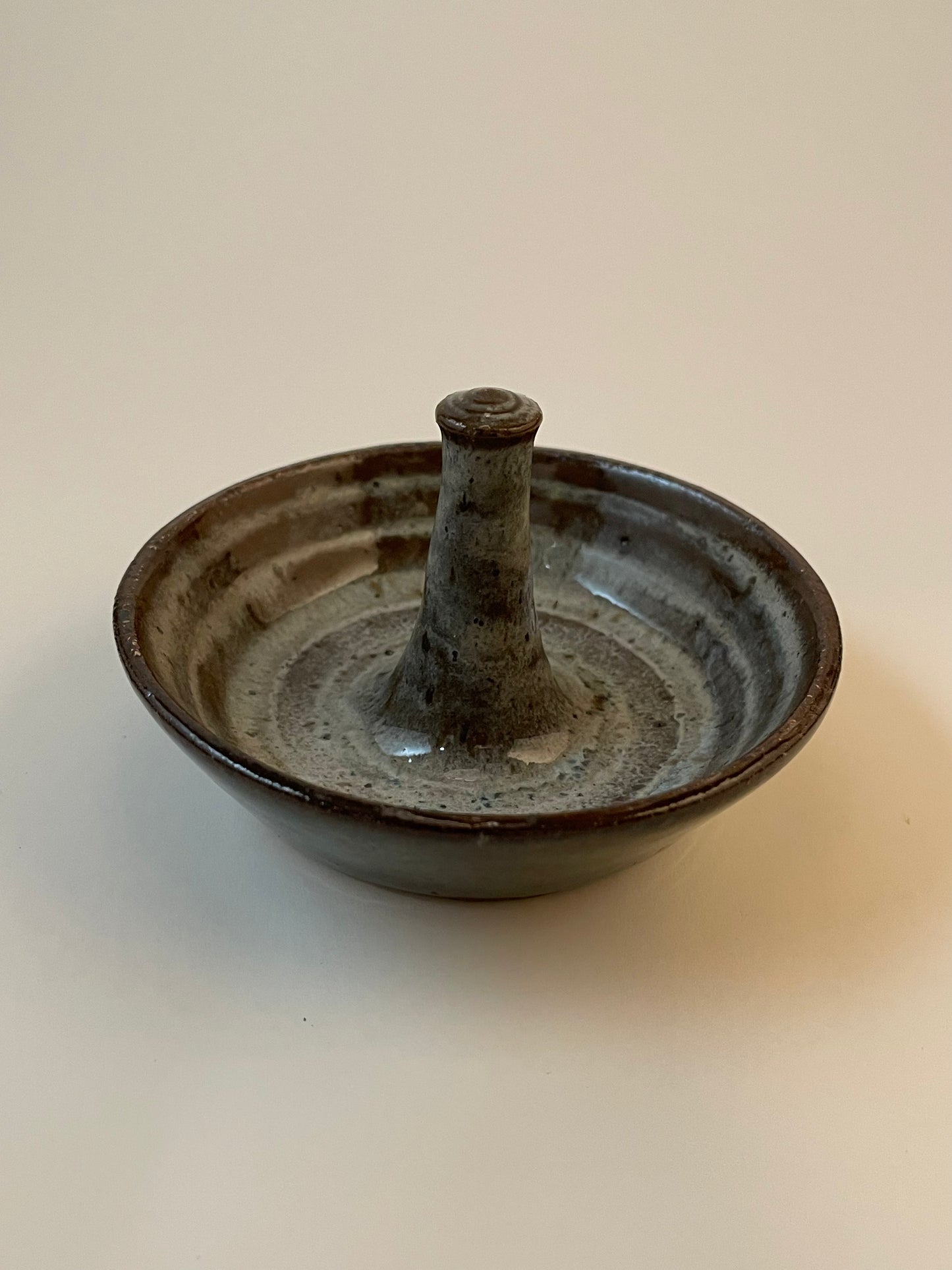 Ring holder